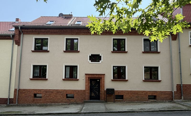 Helle 2-Raum-Wohnung in ruhiger, zentraler Lage – seniorengerecht und komfortabel